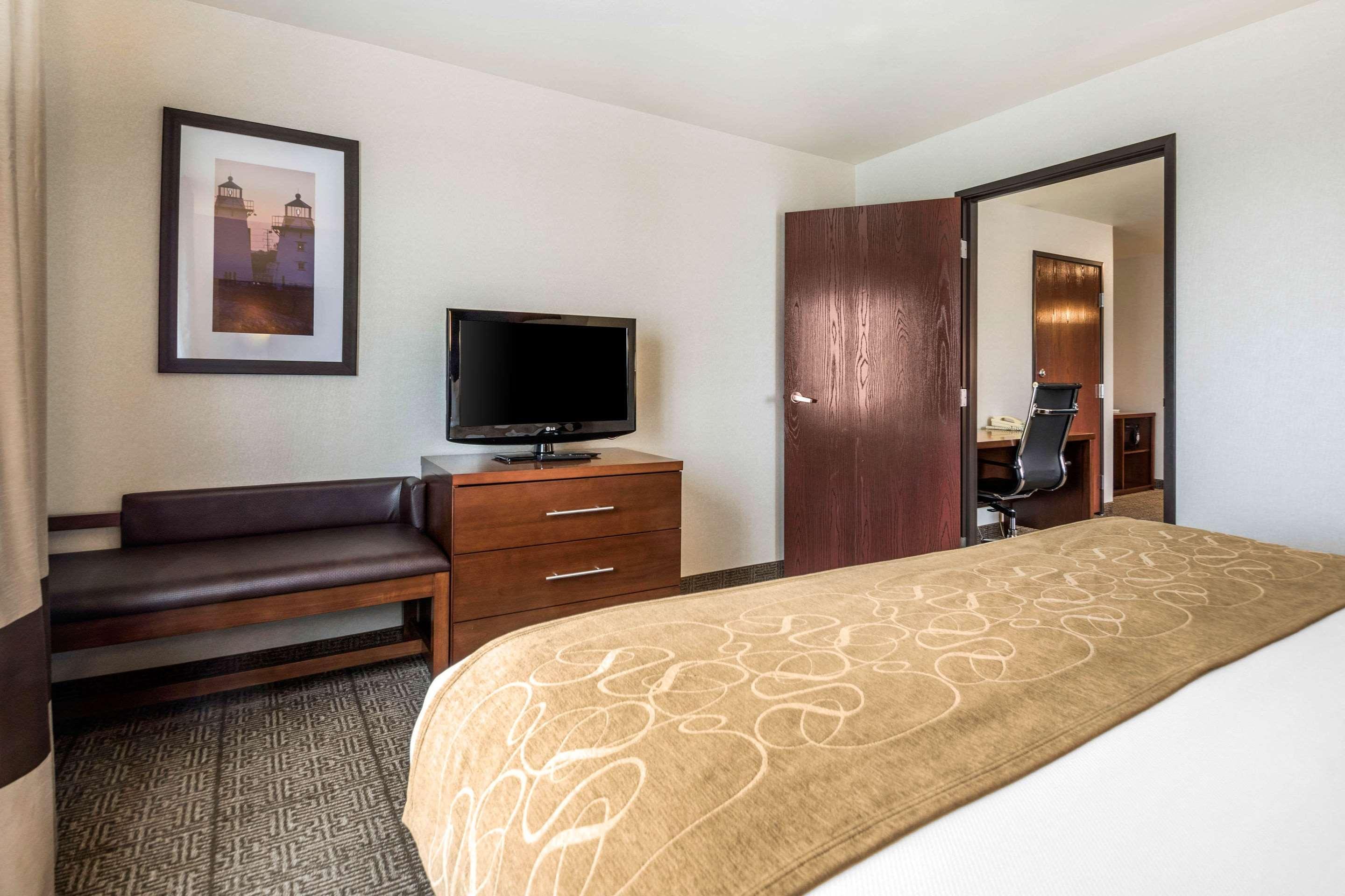 Comfort Suites At Par 4 Resort Waupaca Luaran gambar