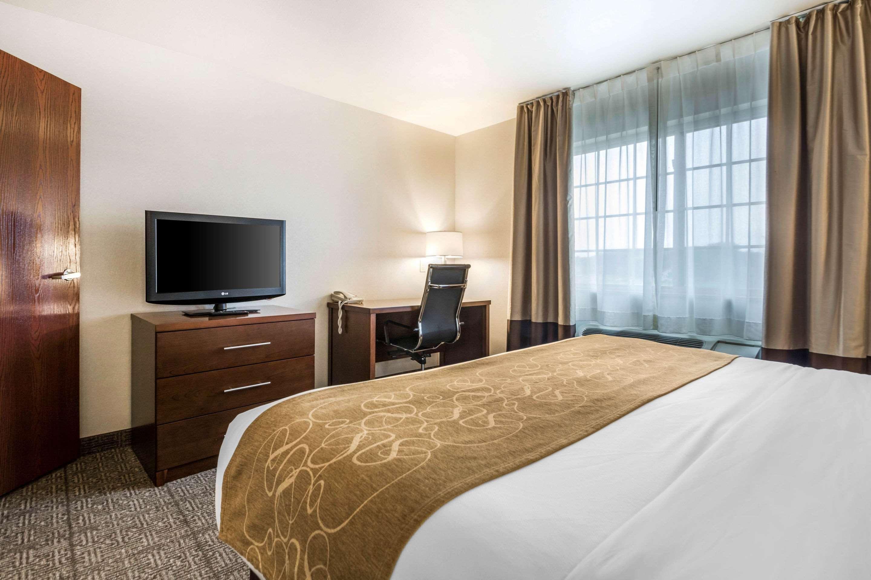 Comfort Suites At Par 4 Resort Waupaca Luaran gambar