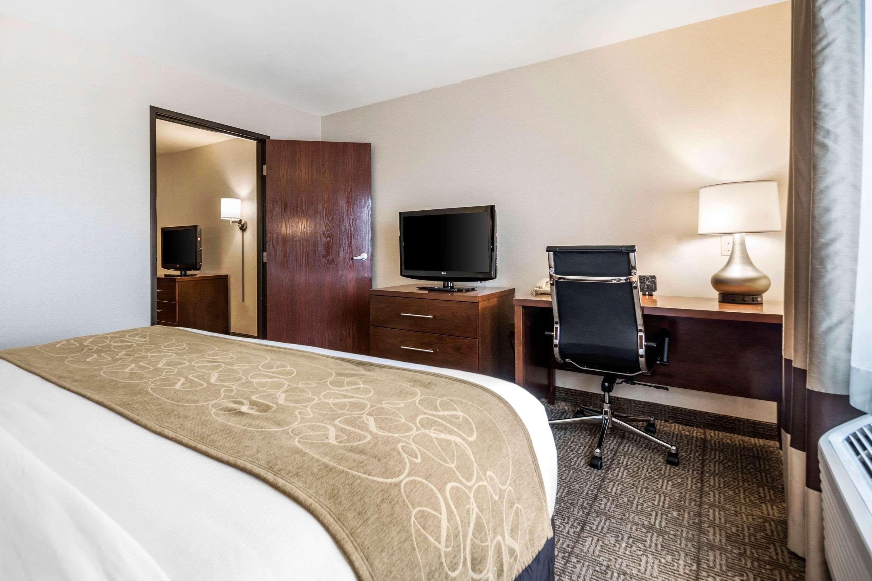 Comfort Suites At Par 4 Resort Waupaca Luaran gambar