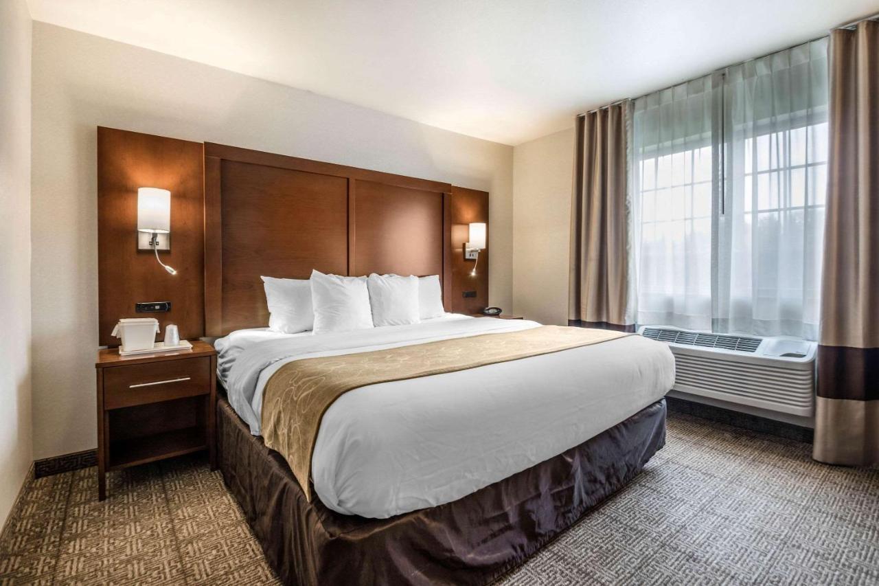 Comfort Suites At Par 4 Resort Waupaca Luaran gambar