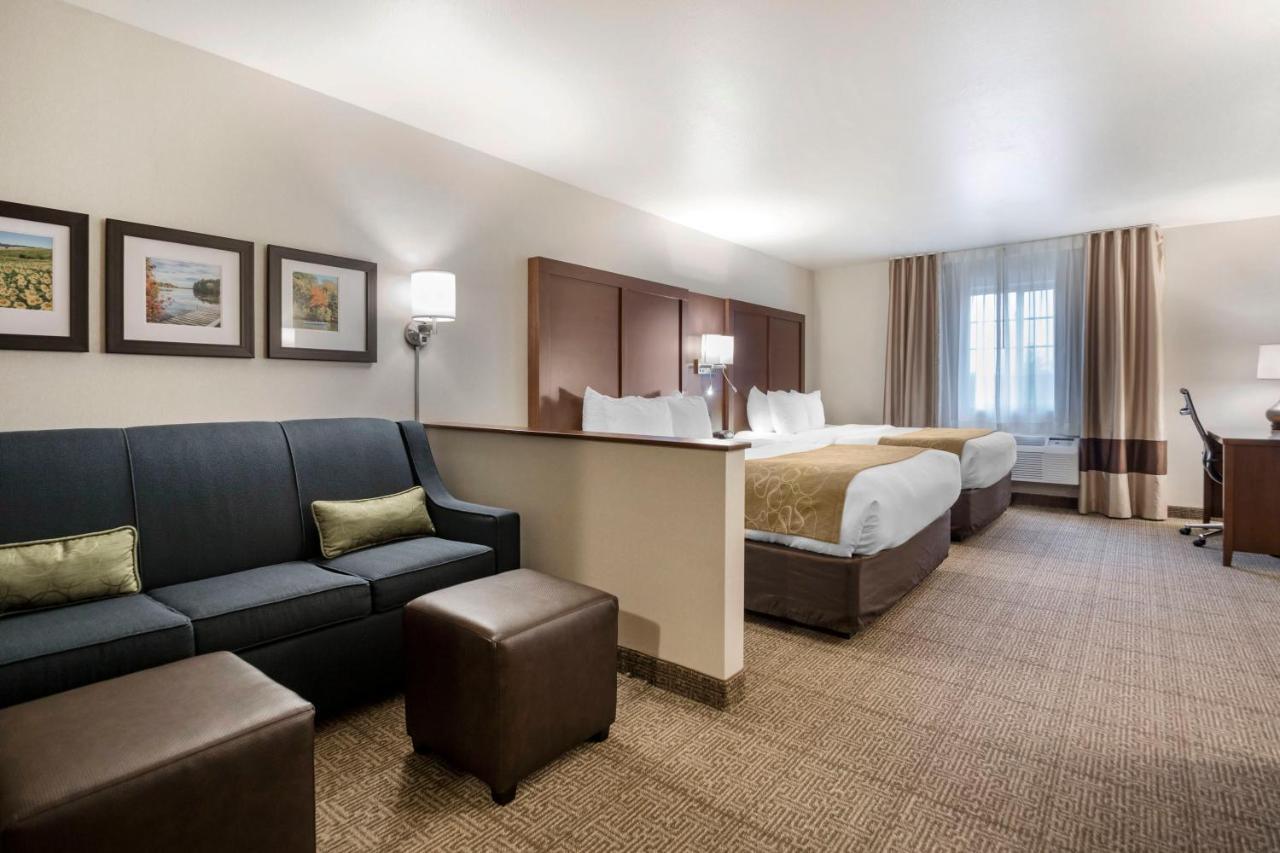 Comfort Suites At Par 4 Resort Waupaca Luaran gambar